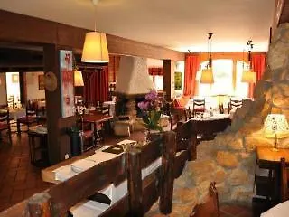 Hotel A La Chotte 3*